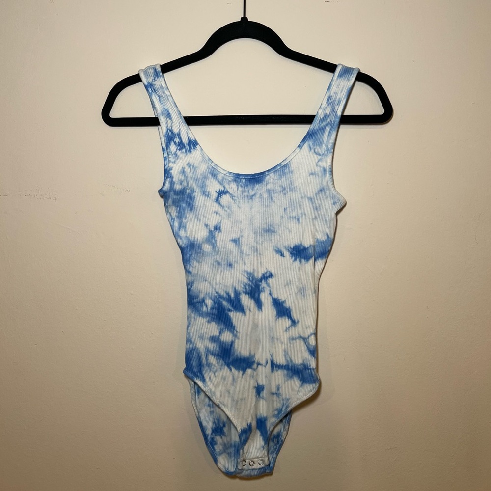 tye dye bodysuit